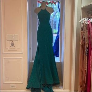 Stunning Emerald Green Jovani gown